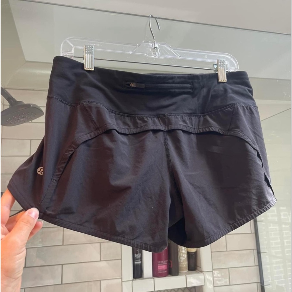 Lulu size 8 black hotty hot
